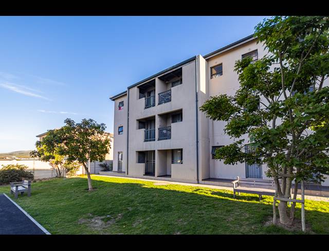 2 BEDROOM APARTMENT FOR SALE IN PARKLANDS